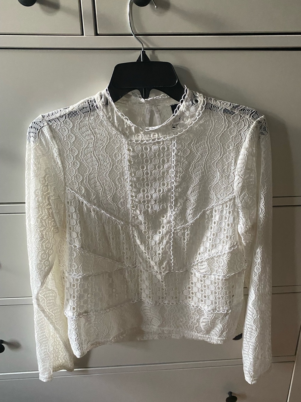 H&M White Lace Mock Neck Long-Sleeve Blouse